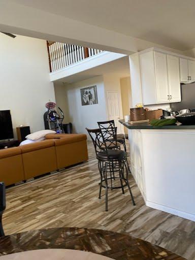 CHO THUÊ PHÒNG – KHU BELLAIRE/METRO — AN NINH, TIỆN NGHI