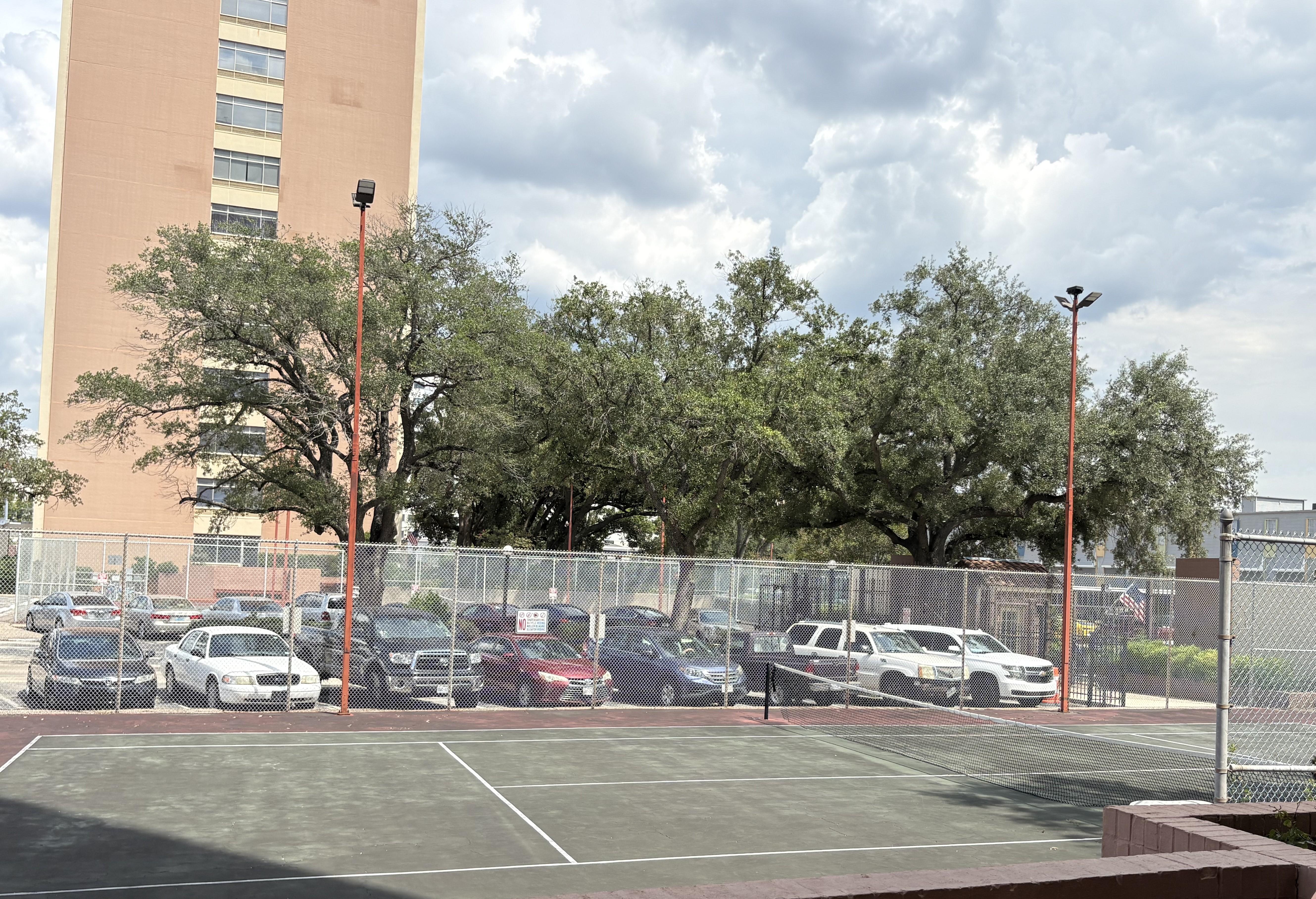  Share Master bedroom $750