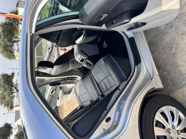 BÁN XE – TOYOTA CAMRY LE 2014 – $4,300